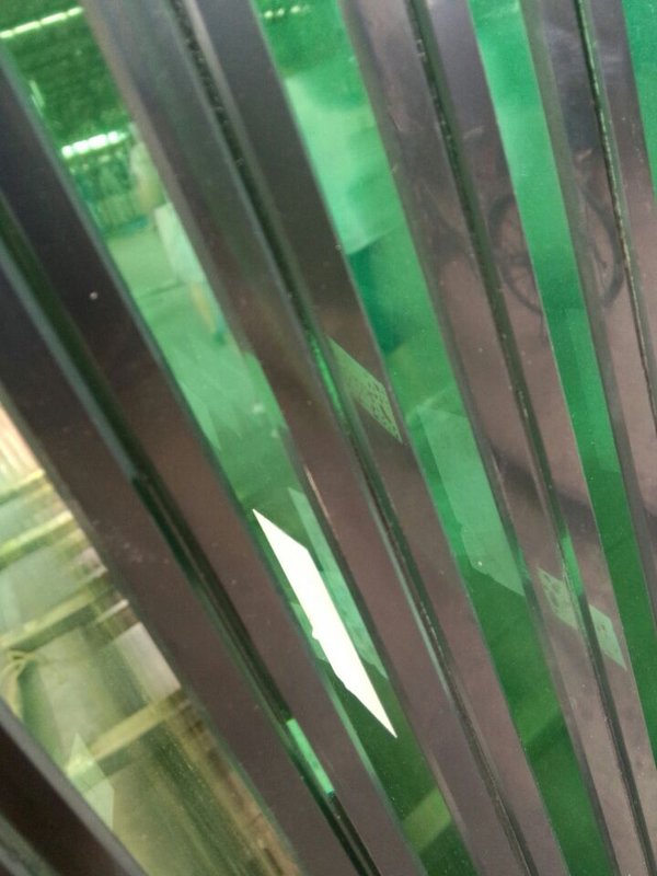 8 10 12mm 맑은 템퍼드 빌딩 튼튼한 래미네이트 안전 유리 창문 계단 경관